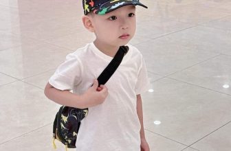 [🆕🇻🇳] Shop mẹ bé Hồng Ánh authenic 😎❤️️⭐️  Toàn màu mê quá trời luôn, hốt ngayyyy mn ơi, cứ phải mix theo set mới bảnh. Giá cả set còn rẻ hơn mua lẻ 1 món nữa.1⃣1⃣9⃣k/set mũ , shares-4✔️ , likes-47❤️️ , date-2024-06-10 14:42:03🇻🇳🇻🇳🇻🇳📰🆕