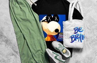 [🆕🇻🇳] Mr.Young Store – Thời Trang Phong Cách MR.YOUNG 👕 Top1Fashion 👗  𝗔́𝗢 𝗧𝗛𝗨𝗡 𝗨𝗡𝗜𝗦𝗘𝗫 𝗡𝗔𝗠 𝗡𝗨̛̃ Áo Form Rộng, Nam Nữ, Áo Đôi
Chất Vải 100% Cotton, 250 gsm Cao Cấp, Vải Mềm Mịn, Co giãn 2 chiều, Thoáng Mát, đã Xử Lý co rút
Cổ  , shares-0✔️ , likes-2❤️️ , date-2024-06-11 08:10:46🇻🇳🇻🇳🇻🇳📰🆕