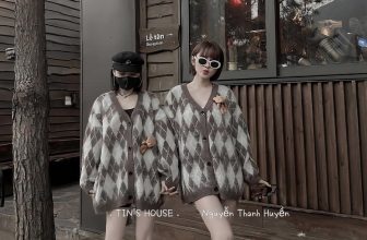 [🆕🇻🇳] Tin’s House • Chuyên quần áo hàng Quãng châu loại 1 👕 Top1Fashion 👗   Áo len cardigan e về mã mới nhất đây ạ . Kèm luôn e gấu rời mini nhé #4xx
, shares-0✔️ , likes-9❤️️ , date-2024-06-11 11:40:19🇻🇳🇻🇳🇻🇳📰🆕