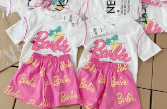 [🆕🇻🇳]  Minsu Kids 😎❤️️⭐️  Bộ Barbie siêu xinh  Áo xước Vân gỗ+ quần coton4c siêu mát  Bộ lịch sự đi học đi chơi đều đẹp a Size: 12-18m, 2y, 3y, 4y, 5y, 6y, 7/8y (9/27kg) chỉ #110kk , shares-0✔️ , likes-0❤️️ , date-2024-06-08 09:38:40🇻🇳🇻🇳🇻🇳📰🆕