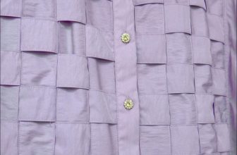 [🆕🇻🇳] 𝐌𝐚𝐢𝐬𝐨𝐧 𝐋𝐞𝐞𝐧𝐚𝐚 👕 Top1Fashion 👗  𝙲𝚑𝚒𝚎̂́𝚌 𝚊́𝚘 𝙻𝚊́ Đ𝚊𝚗 𝚑𝚒𝚎̣̂𝚗 đ𝚊𝚗𝚐 đ𝚞̛𝚘̛̣𝚌 𝚌𝚑𝚞𝚊̂̉𝚗 𝚋𝚒̣ 𝚜𝚑𝚒𝚙 đ𝚎̂́𝚗 𝚝𝚊𝚢 𝚖𝚘̣𝚒 𝚗𝚐𝚞̛𝚘̛̀𝚒
Một chiếc màu tím Veri Peri, ai thích quiet luxury về team màu tím
, shares-0✔️ , likes-43❤️️ , date-2024-06-12 08:27:56🇻🇳🇻🇳🇻🇳📰🆕