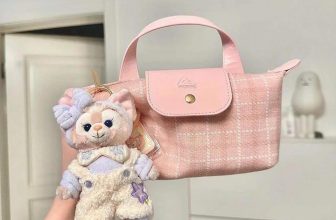 [🆕🇻🇳] Nhà Hạt Dẻ – Thời trang Trẻ em và Gia đình 😎❤️️⭐️ 𝐓𝐮́𝐢 𝟑𝐂𝐄 𝐠𝐢𝐟𝐭 chính hãng mới ra mắt không khác gì #Long/ #champ luôn mà còn màu hồng iu quá. Để đồ nhỏ xinh, điện thoại rất tiện. Xách đi đâu cũng thấy iuu , shares-0✔️ , likes-0❤️️ , date-2024-06-10 02:23:11🇻🇳🇻🇳🇻🇳📰🆕