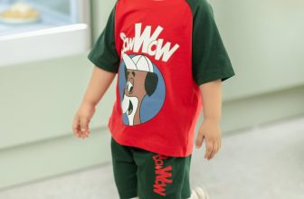 [🆕🇻🇳] LITIBABY Hồ Chí Minh 😎❤️️⭐️ Bộ thun cotton Bé Trai phối quần cute quá Mom ui
size 2/10: cho bé từ 11kg – 35kg
Giá #135k/ bộ
Chất liệu thun cotton 100%, mềm mịn, thấm hút, mặc vừa , shares-0✔️ , likes-4❤️️ , date-2024-06-09 09:06:56🇻🇳🇻🇳🇻🇳📰🆕