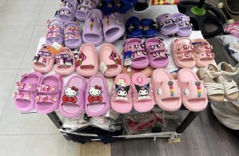 [🆕🇻🇳]  Bông Đậu Kid’s – Hàng hiệu xuất dư, xuất xịn 😎❤️️⭐️ E xả dép , năm nay e xả sớm cần tiền có việc , xả ~50% các mẹ ơi lỗ của lỗ xả rẻ hơn cho rẻ hơn giá nhập các mẹ qtam ủn mông e up size note nha  ( sandal k , shares-0✔️ , likes-0❤️️ , date-2024-06-10 08:51:32🇻🇳🇻🇳🇻🇳📰🆕