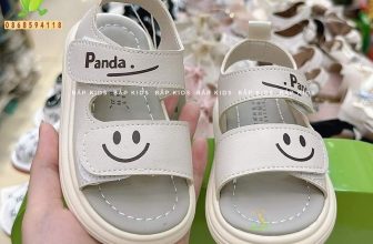 [🆕🇻🇳] BẮP KIDS – Chuyên cung cấp đồ sơ sinh cao cấp, sỉ lẻ toàn quốc : quần áo, bình sữa 🧑‍🧒❤️️👶⭐️  Giày và Dép xinh yêu cho bé ạHè rồi, ba mẹ sắm sớm cho bé đi chơi nàoooo. Siêu nhẹ / siêu êm lên chân cứ gọi là đẹp xuất sắc luônnnnnnnn. Mẫu mới nhất , shares-0✔️ , likes-1❤️️ , date-2024-06-12 11:30:40🇻🇳🇻🇳🇻🇳📰🆕