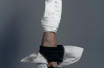 [🆕🇻🇳] Thời Trang, Gia Bảo – Hàng Hiệu Xuất Khẩu 👕 Top1Fashion 👗   Mẫu quần lên form đẹp nhức nách , một khi anh chị thích gam màu sáng nhé 🩶
Dáng quần mới nhất từ hãng năm nay với thiết kế form quần mặc đứng ống .
C , shares-0✔️ , likes-9❤️️ , date-2024-06-11 07:14:51🇻🇳🇻🇳🇻🇳📰🆕