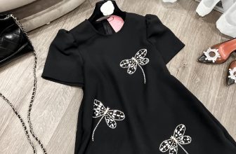 [🆕🇻🇳] Tuni.Studio – Đầm Suông Tuni Boutique 👕 Top1Fashion 👗  Đẹp nhức cái néccc lun ạ
Trời ơii diện lên keo vãi thề lun  váy. đính bướm đá nhìn tỉu thư lắm luôn, chất mềm sịn xò lun thề ngoài xinh lắm lunn mnguoi ơ , shares-1✔️ , likes-37❤️️ , date-2024-06-09 17:18:42🇻🇳🇻🇳🇻🇳📰🆕