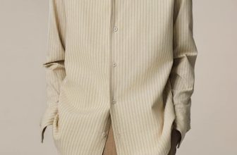 [🆕🇻🇳] LAS 👕 Top1Fashion 👗  Somir Yellow | LAS
Áo sơ mi dài tay kẻ sọc vàng, lạ mắt, thiết kế cổ đứng mới lạ, chất linen cực kỳ thoáng mát
——
Color: Hoạ tiết vàng kẻ
Size : M .  , shares-0✔️ , likes-10❤️️ , date-2024-06-12 09:33:58🇻🇳🇻🇳🇻🇳📰🆕