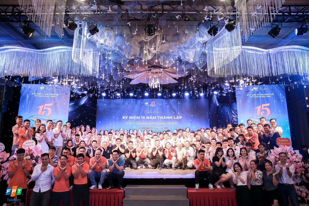 [💼🇻🇳] Tuyển dụng FPT Telecom 💼 Top1Jobs 👥 – 15 năm một chặng đườngHành trình tuy có khó khăn, vất vả nhưng cũng đầy t …