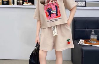 [🆕🇻🇳] BABY SHOP – thời trang trẻ em – Shop chuyên bán buôn, bán lẻ quần áo, giầy dép, phụ kiện trẻ em 🧑‍🧒❤️️👶⭐️ SET THUN BÉ GÁI
Chất thun cotton dày mịn, thấm mồ hôi, không bai xù
Size:120-170(25-55kg)
Giá:350.000
, shares-1✔️ , likes-1❤️️ , date-2024-06-26 01:51:23🇻🇳🇻🇳🇻🇳📰🆕