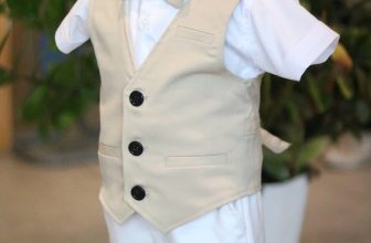 [🆕🇻🇳] TikTak House – Thời trang thiết kế cho bé 🧑‍🧒❤️️👶⭐️ Set gile be phối quần trắng + sơ mi trắng + nơ be.
Hàng y hình 100%, form fit vừa vặn, màu sắc nhã nhặn trẻ trung.
Một set mà các mẹ không nên bỏ qua ạ , shares-0✔️ , likes-2❤️️ , date-2024-06-26 13:50:30🇻🇳🇻🇳🇻🇳📰🆕