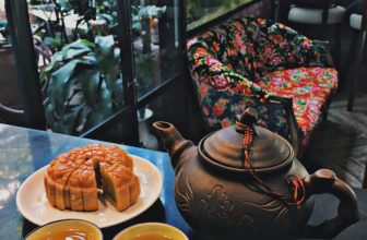 [☕️🇻🇳] Tungbook Coffee Hà Nội 🥤 Top1Coffee ☕️ Chào Tháng  Tháng Mười về con nắng lại vỡ đôi
Và dường như mùa Thu đang rất vội
Những chiếc lá chút xuống đời thật tội
Để mùa , shares-0✔️ , likes-9❤️️ , date-2019-10-03 04:38:44🇻🇳🇻🇳🇻🇳📰🆕