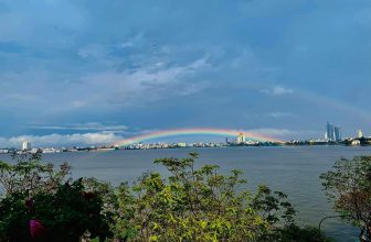 [☕️🇻🇳] Tháng 10 – October coffee – studio   🥤 Top1Coffee ☕️ Cơn mưa đầu tháng 3 như nhắc ai đó về những hoài niệm của một thời xưa cũ…
Hồ Tây lúc nào cũng vậy. Dù mưa hay nắng, dù  , shares-0✔️ , likes-15❤️️ , date-2020-03-06 01:09:59🇻🇳🇻🇳🇻🇳📰🆕