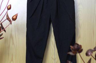 [🆕🇻🇳] Nhat Thuc Boutique 👕 Top1Fashion 👗  QUẦN XẾP 3 LY
Mẫu quần xếp 3 ly, phom dáng trẻ trung, thụng ở trên, ôm dưới gấu sẽ che được khuyết điểm cho các bạn có vòng 3 khiêm tốn, và vô cùng thoải m , shares-0✔️ , likes-11❤️️ , date-2020-04-16 10:16:36🇻🇳🇻🇳🇻🇳📰🆕