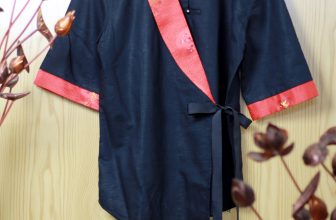 [🆕🇻🇳] Nhat Thuc Boutique 👕 Top1Fashion 👗  ÁO TÀ CHÉO PHA GẤM
Size M:470.000đ
Size L: 500.000đ
Color: đen pha gấm đỏ, đen pha gấm vàng hoa đen, đen pha gấm đen hoa vàng
Chất liệu: linen
———- , shares-0✔️ , likes-6❤️️ , date-2020-04-16 10:00:34🇻🇳🇻🇳🇻🇳📰🆕