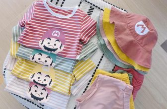 [🆕🇻🇳] Mom Kid’s – Thời Trang Trẻ Em Hàn Quốc 🧑‍🧒❤️️👶⭐️ Set này nhà em đúng không ai chê được câu nào.
Giá rẻ thối rẻ thiu mà chất lại xịn
Hôm nay mẹ nào chốt cả 4 màu em Miễn Phí Ship tận nhà luôn cho sốc.
Chấ , shares-23✔️ , likes-15K❤️️ , date-2020-06-12 06:45:04🇻🇳🇻🇳🇻🇳📰🆕