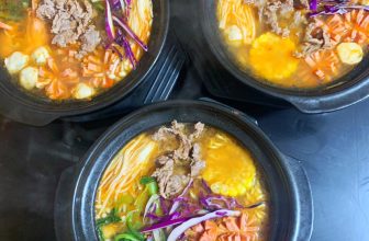 [☕️🇻🇳] Tea and Coffee 1995s Việt Trì 🥤 Top1Coffee ☕️ Cơn mưa ngang qua 1995s. Mưa là mỳ cay bay ầm ầm. Khách nổ ship liên hồi luôn ak , shares-0✔️ , likes-14❤️️ , date-2020-08-03 14:49:22🇻🇳🇻🇳🇻🇳📰🆕