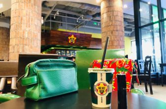 [☕️🇻🇳] Bắc Việt Coffee 🥤 Top1Coffee ☕️ Sáng cuối tuần sau giấc ngủ vùi đầu đông, Thắm choàng dậy khoác vội chiếc áo bông con công xúng xính cùng chiếc Clutch xanh thần , shares-0✔️ , likes-47❤️️ , date-2020-12-25 16:06:42🇻🇳🇻🇳🇻🇳📰🆕