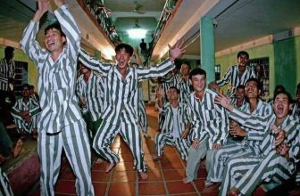 [☕️🇻🇳] Cafe Thái – 27 Triệu Việt Vương – Đây là một quán cà phê nổi bật với không gian của những năm 50 – 60 của thế kỷ 20 🥤 Top1Coffee ☕️ Ngắn gọn là MAI BÁN!
Từ 6h30 sáng đến 7h30 tối.Anh em phê thủ lưu ý giãn cách tối thiểu 1m, không ngồi nhóm quá đông. KHÔNG n , shares-0✔️ , likes-80❤️️ , date-2021-03-01 00:48:57🇻🇳🇻🇳🇻🇳📰🆕