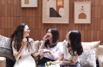 [☕️🇻🇳] The Cuppa Coffee 🥤 Top1Coffee ☕️ Nhân ngày Phụ Nữ Việt Nam, Cuppa’s Team xin gửi những lời chúc tốt đẹp nhất tới một nửa thế giới. Thật hạnh phúc và tự hào khi c , shares-0✔️ , likes-21❤️️ , date-2021-03-07 14:43:59🇻🇳🇻🇳🇻🇳📰🆕