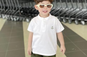 [🆕🇻🇳] Baby Closet by T&T – Chuyên thời trang trẻ em chính hãng 😎❤️️⭐️ 𝐒𝐄𝐓 𝐂𝐎𝐓𝐓𝐎𝐍 𝐋𝐎𝐆𝐎 𝐌𝐎̉ 𝐍𝐄𝐎 𝐂𝐇𝐎 𝐁𝐄́ 𝐘𝐄̂𝐔
Chất liệu cotton thoáng mát, thấm hút mồ hôi tốt
Thiết kế cổ tàu sang chảnh phối khuy khỏe khoắn, cùng quần kaki đứn , shares-0✔️ , likes-1❤️️ , date-2024-05-23 13:00:42🇻🇳🇻🇳🇻🇳📰🆕