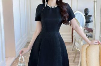 [🆕🇻🇳] Hanasa Fs – 👗 MANG LẠI PHONG CÁCH MỚI CHO MỖI NGÀY ĐI LÀM 👗 👕 Top1Fashion 👗  Có ai mua chút dịu dàng…?
Để em bán bớt, cho mình đỡ ngoan
Nợ đơn nhiều hơn chúa chổm  khách iu ơi mẫu váy siu siu hot e đã về rồi đây ạ , , shares-0✔️ , likes-22❤️️ , date-2023-12-12 02:13:10🇻🇳🇻🇳🇻🇳📰🆕