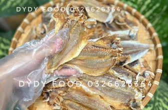 [🆕🇻🇳] Miền Tây Food – Chuyên các loại đặc sản miền tây loại 1 🍔 Top1Food 🍜 Khô cá Đù xẻ 4 nắng em có hàng
Hàng lạt vừa ăn, chiên lên giòn ngon lắm ạ
1kg nhiều lắm luôn do hàng khô nhẹ cân
Đóng gói mỗi túi 500g ạ
260k/kg
0326  , shares-3✔️ , likes-5❤️️ , date-2023-12-28 07:49:11🇻🇳🇻🇳🇻🇳📰🆕