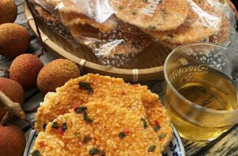 [🆕🇻🇳] Bếp Phố 🍔 Top1Food 🍜 Cơm cháy tròn mắm hành từ người lớn đến trẻ em đều mê. Giòn rộp rộp mà thơm vị mắm hành ăn mãi không chán
, shares-0✔️ , likes-2❤️️ , date-2024-05-18 14:50:05🇻🇳🇻🇳🇻🇳📰🆕