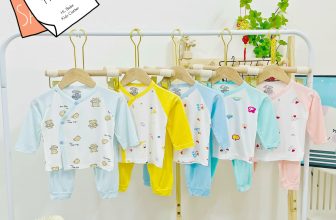 [🆕🇻🇳] May’s House – Cửa hàng quần áo sơ sinh & trẻ em 🧑‍🧒❤️️👶⭐️  Shop luôn sẵn các mẫu bộ dài tay sơ sinh cho bé trai và bé gái nhé ạ
Size 3-10kg
, shares-1✔️ , likes-2❤️️ , date-2024-07-04 05:07:53🇻🇳🇻🇳🇻🇳📰🆕