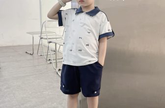 [🆕🇻🇳] Baby Closet by T&T – Chuyên thời trang trẻ em chính hãng 😎❤️️⭐️ 𝐒𝐄𝐓 𝐏𝐎𝐋𝐎 𝐂𝐎̣̂𝐂 𝐓𝐀𝐘 𝐈𝐍 𝐗𝐎𝐀̉ 𝐏𝐇𝐎̂́𝐈 𝐂𝐀́ 𝐓𝐀𝐘
Chất liệu cotton co giãn, siêu mướt, thấm hút mồ hôi
Thiết kế áo cộc tay cổ polo in xoả ô tô, phối cá tay trend , shares-0✔️ , likes-1❤️️ , date-2024-05-23 05:46:45🇻🇳🇻🇳🇻🇳📰🆕