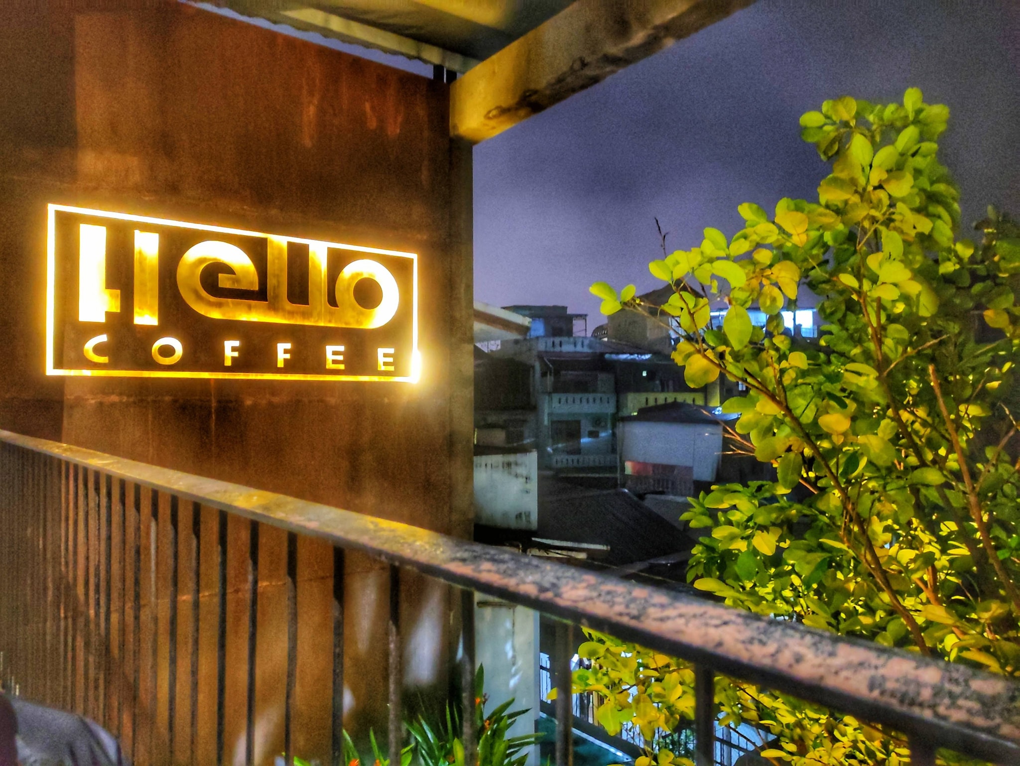 [☕️🇻🇳] 15.22 café – wine – live music ☕️ Top1Coffee ☕️ #special cà phê sữa 1522
#1522cafe #saigon 
@mokuin
 , shares-0✔️ , likes-1❤️️ , date-2022-11-15 02:34:07🇻🇳🇻🇳🇻🇳📰🆕