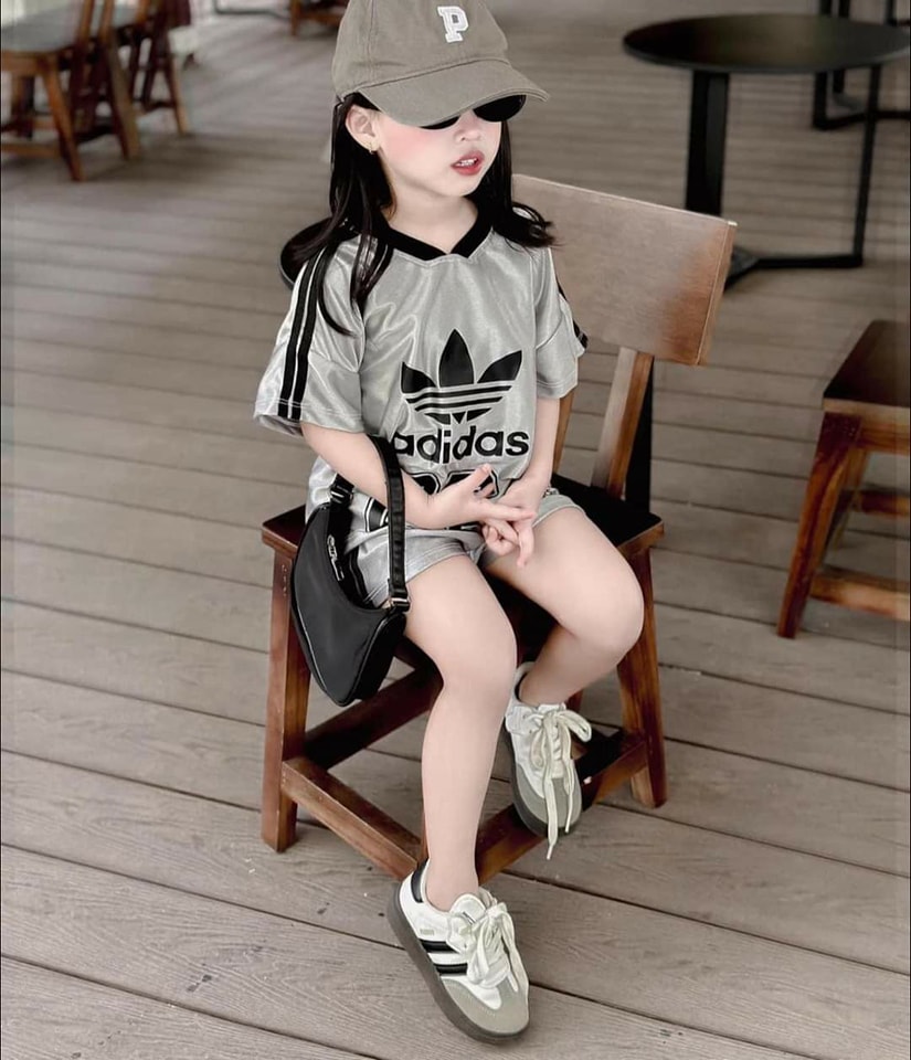 [🆕🇻🇳] Tuni.Studio – Đầm Suông Tuni Boutique 👕 Top1Fashion 👗  Em lại lên hàng mới đâyyy các xị ơiii, mẫu mới bên em cập nhật liên tục , hạn chế đụng hàng  mẫu nào cũng xinhh hết sứccc 
————————
𝒃𝒚 𝑻𝒖𝒏𝒊 , shares-0✔️ , likes-8❤️️ , date-2024-07-05 05:02:09🇻🇳🇻🇳🇻🇳📰🆕