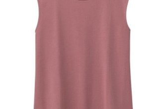 [🆕🇻🇳] GU Shop 👕 Top1Fashion 👗  G# Tank Top dành cho Chị Em. Chất vải mềm , thoáng mát. Hàng chính hãng , xịn 100%. Có 2 màu như hình. Có các size S ,M , L , XL theo size Á. Giá 120k.
, shares-0✔️ , likes-0❤️️ , date-2021-05-27 20:06:22🇻🇳🇻🇳🇻🇳📰🆕