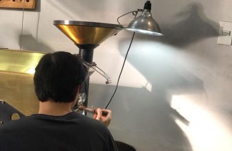 [☕️🇻🇳] Kafeville – Espresso and hand craft coffee bar 🥤 Top1Coffee ☕️ Cà phê Kenya nổi tiếng với phương pháp sơ chế ướt trong nhiều năm qua nhưng thời gian gần đây Kenya đã bắt đầu sản xuất những hạ , shares-0✔️ , likes-50❤️️ , date-2021-10-24 22:38:20🇻🇳🇻🇳🇻🇳📰🆕