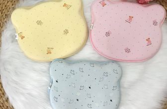 [🆕🇻🇳]  Đồ Sơ Sinh Đẹp Độc Rẻ – Chuyên cung cấp sỉ và lẻ đồ dùng sơ sinh 🧑‍🧒❤️️👶⭐️ GỐI CAO SU NON GẤU – #65K
Gối cao su non mềm mại, êm ái chăm sóc giấc ngủ cho bé mỗi ngày.  Gối cao su non giúp bé thở đúng cách, giảm thiểu các mối nguy , shares-1✔️ , likes-17❤️️ , date-2022-01-12 11:00:17🇻🇳🇻🇳🇻🇳📰🆕