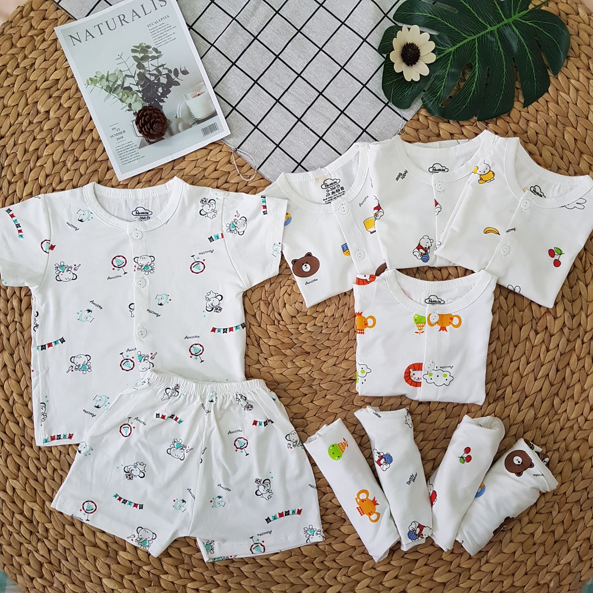 [🆕🇻🇳]  Đồ Sơ Sinh Đẹp Độc Rẻ – Chuyên cung cấp sỉ và lẻ đồ dùng sơ sinh 🧑‍🧒❤️️👶⭐️  BỘ THUN LẠNH CAO CẤP MỀM – MỊN – MÁT CHO BÉ CHỈ CÓ #45K 1 BỘ
Chất liệu: Cotton thun lạnh co giãn 4 chiều.
Đây là loại vải được ưa chuộng bởi độ bền dài , shares-3✔️ , likes-24❤️️ , date-2022-01-10 14:43:47🇻🇳🇻🇳🇻🇳📰🆕