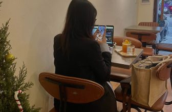 [☕️🇻🇳] Dear November Coffee 🥤 Top1Coffee ☕️ Happy Weekend
———————————————
Dear November Coffee
:
Cs1: cuối ngõ 59 Chùa Láng
CS2: 61 Linh Lang
: 8:30 – 21:00
: 033 56 , shares-0✔️ , likes-10❤️️ , date-2022-03-04 15:55:44🇻🇳🇻🇳🇻🇳📰🆕