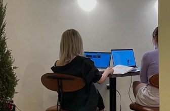 [☕️🇻🇳] Dear November Coffee 🥤 Top1Coffee ☕️ Chúc các bạn một tuần làm việc năng suất
———————————————
Dear November Coffee
:
CS1: cuối ngõ 59 Chùa Láng
CS2: 61 Linh L , shares-0✔️ , likes-6❤️️ , date-2022-03-20 18:08:35🇻🇳🇻🇳🇻🇳📰🆕