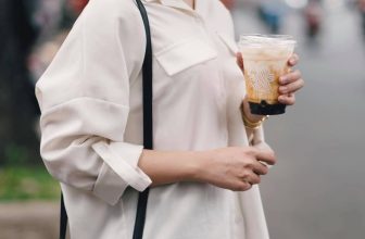 [☕️🇻🇳] Garage Coffee 🥤 Top1Coffee ☕️ Sài Gòn có một thói quen lạ lắm nhưng cũng dễ thương lắm. Chỉ cần buổi sáng, lượn lờ vài vòng là dễ dàng bắt gặp hình ảnh bác tr , shares-0✔️ , likes-10❤️️ , date-2022-07-15 03:42:44🇻🇳🇻🇳🇻🇳📰🆕