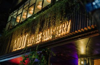 [☕️🇻🇳] Root Coffee Roastery 🥤 Top1Coffee ☕️ ROOT COFFEE ROASTERY – THE OLD MAN CRAFT BEER
Somewhere to get lost and find yourself!
Coffee Roastery – Craft beer – Enjoy wi , shares-1✔️ , likes-10❤️️ , date-2022-08-11 01:11:45🇻🇳🇻🇳🇻🇳📰🆕