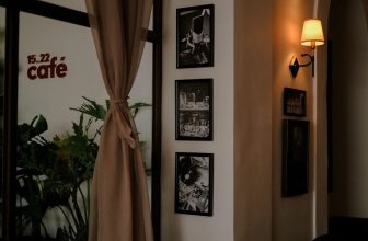 [☕️🇻🇳] 15.22 café – wine – live music ☕️ Top1Coffee ☕️ Tụi mình đã gần như hoàn thiện để chào đón các bạn đến chơi.
café – wine – live music
6:30 – 22:00
Quán trong Hẻm số 15M
09 , shares-1✔️ , likes-4❤️️ , date-2022-11-04 20:36:43🇻🇳🇻🇳🇻🇳📰🆕