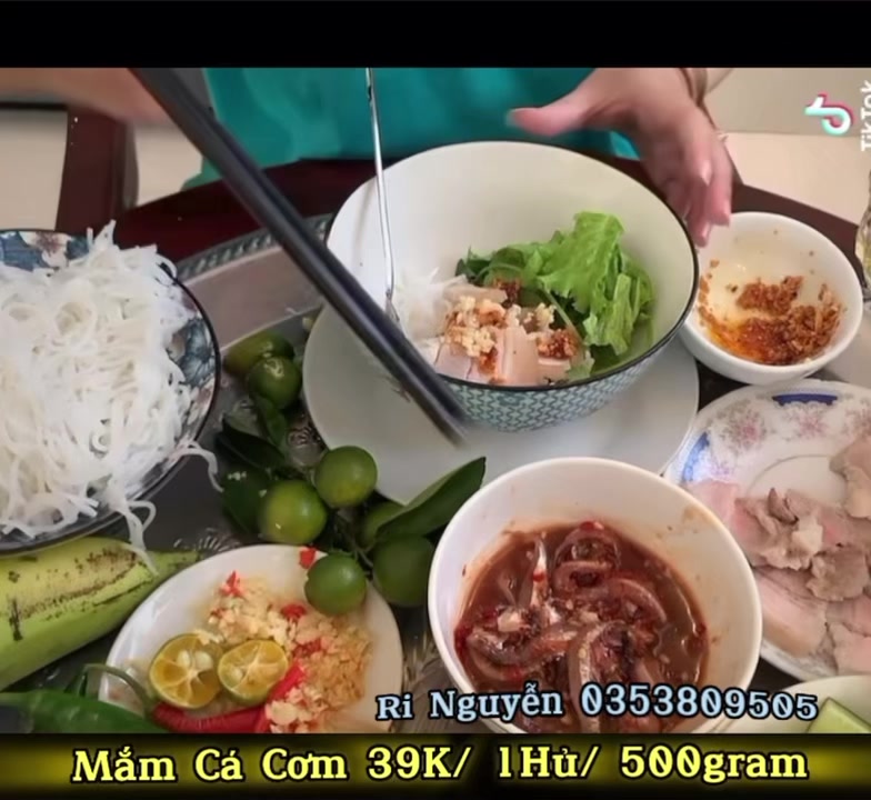 [🆕🇻🇳] Mắm Huế Chính Hiệu RI Nguyễn 🍔 Top1Food 🍜  Mắm Cá Cơm #39K/ 1hủ/ 500gram 
 Nhận Hàng – Kiểm Tra – Thử Vị thoải mái !!

–  Cá Cơm nguyên con , Nhiều Cá , mập béo dùng để chấm kẹp thịt luộc , rau luộ , shares-9✔️ , likes-461❤️️ , date-2022-11-04 02:56:56🇻🇳🇻🇳🇻🇳📰🆕