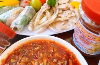 [🆕🇻🇳] Mắm Huế Chính Hiệu RI Nguyễn 🍔 Top1Food 🍜 Duy nhất trong hôm nay , chỉ 39k/1 hủ cá rò đầu mùa siêu ngon , đậm đà hương vị cố đô .Cá Rò được ủ muối nguyên con, giữ được độ tươi ngon của cá đầu mùa,  , shares-2310✔️ , likes-113K❤️️ , date-2022-11-29 04:21:50🇻🇳🇻🇳🇻🇳📰🆕