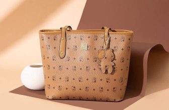 [🆕🇻🇳] Shop Bin&Bon Made in Việt Nam, Cambodia 😎❤️️⭐️  TÚI #DUSTO #CHÍNH #HÃNG  SA LECHỈ #320KK/1 CHIẾC THÔITúi hãng này thật sự đẹp mỹ mãn luôn ạ. Chất da pu mềm đẹp, da hãng này thường rất bền
Deal h , shares-0✔️ , likes-2❤️️ , date-2023-01-22 03:22:43🇻🇳🇻🇳🇻🇳📰🆕