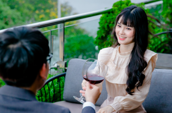 [☕️🇻🇳] Coffee Club 🥤 Top1Coffee ☕️ Chẳng gì bằng trân trọng người ở cạnh bên. Hãy dành một bất ngờ nho nhỏ nhỏ cho người thương những ngày cận kề Vallentine.
Coff , shares-0✔️ , likes-7❤️️ , date-2023-02-08 13:01:53🇻🇳🇻🇳🇻🇳📰🆕