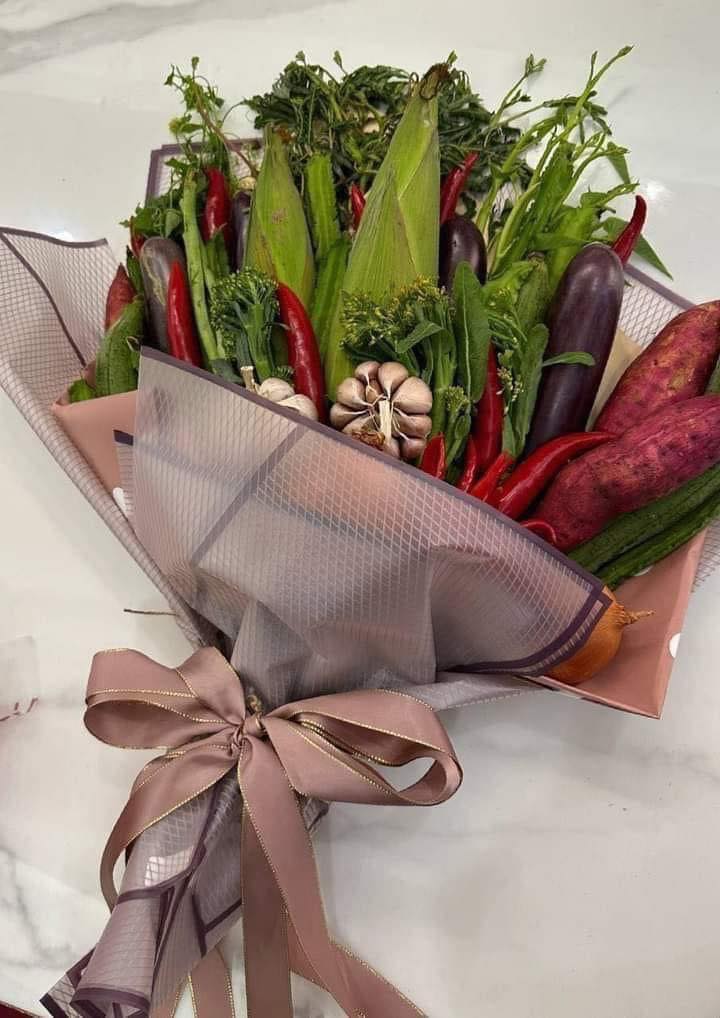 [🆕🇻🇳]  Bống Xinh Shop – Thời trang bé yêu – Chuyên Sỉ – Lẻ Thời trang trẻ em cao cấp 🧑‍🧒❤️️👶⭐️  Quà đây chứ đâu nữa các ce ơi
, shares-0✔️ , likes-4❤️️ , date-2023-02-14 01:41:31🇻🇳🇻🇳🇻🇳📰🆕