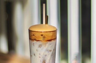 [☕️🇻🇳] KUMO CHAN Coffee and Garden 🥤 Top1Coffee ☕️ 𝐁𝐞𝐬𝐭 𝐬𝐞𝐥𝐥𝐞𝐫: 𝐂𝐚𝐟𝐞 𝐊𝐡𝐨𝐚𝐢 𝐓í𝐦- 𝐁é𝐨 𝐧𝐠ọ𝐭 𝐧𝐡ư 𝐭𝐫à 𝐬ữ𝐚 𝐧𝐡ư𝐧𝐠 𝐥ạ𝐢 𝐭𝐡ơ𝐦 𝐦ù𝐢 𝐜𝐚𝐟𝐞
𝙱ạ𝚗 𝚗à𝚘 𝚕à 𝚝í𝚗 đồ 𝚌ủ𝚊 𝚃𝚛à 𝚜ữ𝚊 𝚑𝚘ặ𝚌 𝙲𝚊𝚏𝚎 𝚝𝚑ì 𝚗ê𝚗 𝚝𝚑ử 𝚗 , shares-0✔️ , likes-88❤️️ , date-2023-04-10 16:22:26🇻🇳🇻🇳🇻🇳📰🆕