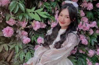 [☕️🇻🇳] Khóm Coffee & Tea 🥤 Top1Coffee ☕️ Những bông hoa rực rỡ lung linh khoe sắc trong những ngày tháng Tư hòa cùng giọt nắng ngọt rơi rớt bên hiên nhà, mấy tán lá xanh , shares-5✔️ , likes-72❤️️ , date-2023-04-15 15:00:02🇻🇳🇻🇳🇻🇳📰🆕