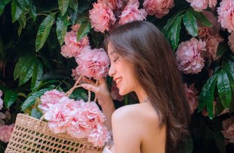 [☕️🇻🇳] Khóm Coffee & Tea 🥤 Top1Coffee ☕️ Mỗi cô gái là một bông hoa thơm ngát trong khu vườn mùa hè tràn đầy nhựa sống không chỉ đẹp mà còn mang lại hương sắc tô điểm ch , shares-3✔️ , likes-86❤️️ , date-2023-04-21 15:00:03🇻🇳🇻🇳🇻🇳📰🆕