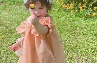 [🆕🇻🇳] Elena Kids – Thời Trang Thiết Kế Bé Gái – Thương hiệu thời trang cao cấp cho bé với những mẫu váy thiết kế riêng độc quyền 🧑‍🧒❤️️👶⭐️ Baby i love you . Đầm bí đi tiệc siêu xinh, đang sẵn hàng tại shop ạ.
, shares-1✔️ , likes-29❤️️ , date-2023-06-25 00:13:08🇻🇳🇻🇳🇻🇳📰🆕